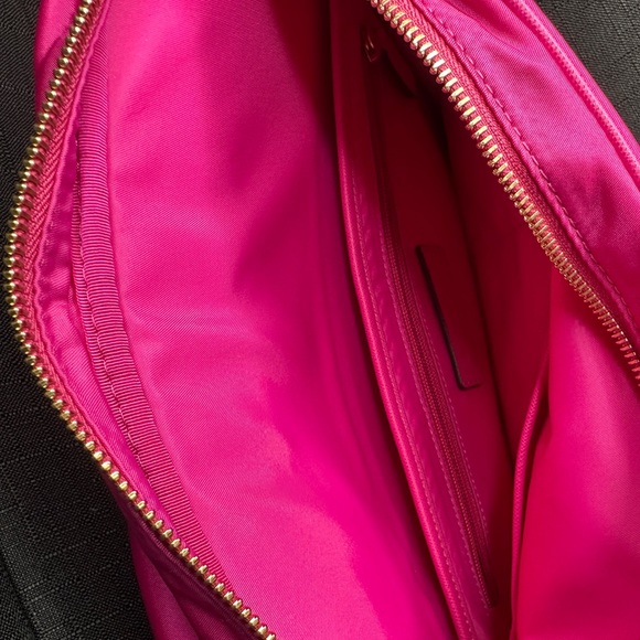 NWOT Michael Kors Nylon Large Messenger - Raspberry/Gold - Picture 6 of 6